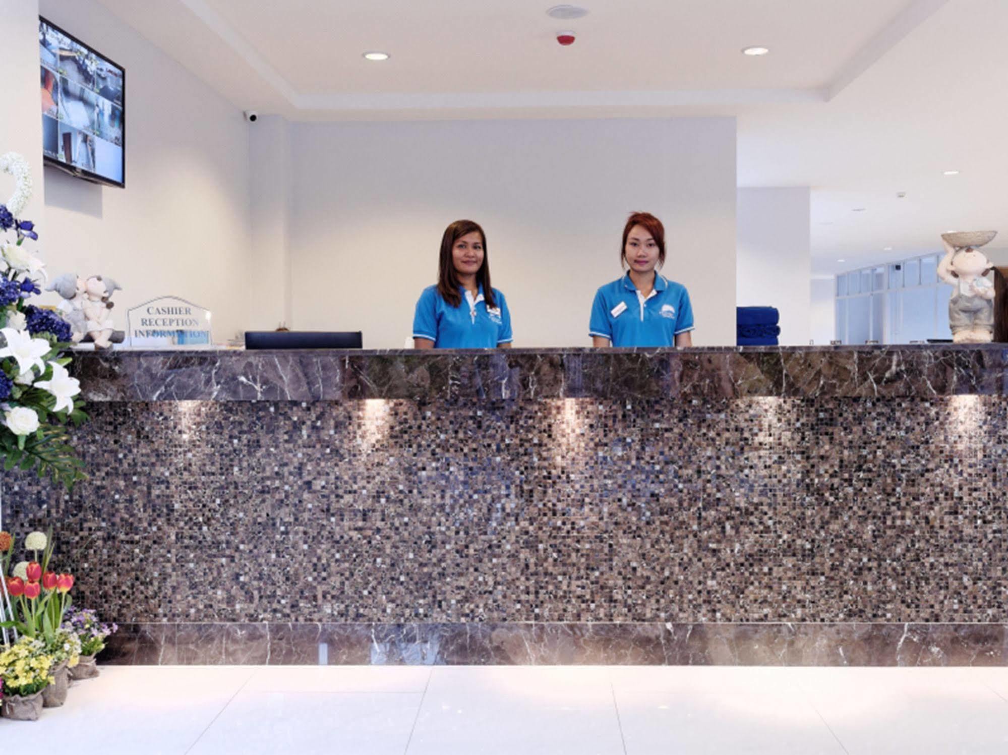 Pattaya Blue Sky Hotel Ngoại thất bức ảnh